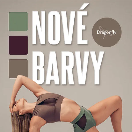 Nové barvy Dragonfly: Sage, Plum a Cocoa, modelka v hnědém síťovaném topu a zelených šortkách na pole dance