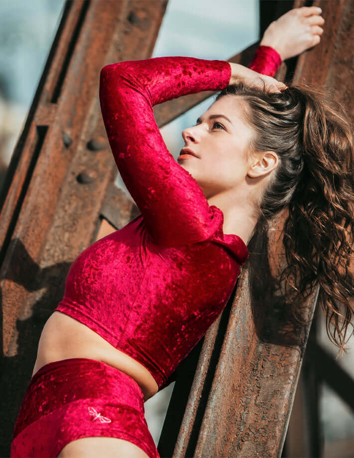 Velvet sports crop top | Crop Top | Color: red velvet | Gymnastics crop top | Long Sleeve | Dragonfly Clothing and Yoga Wear